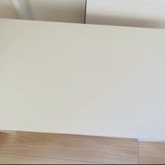 センターテーブル　白の画像