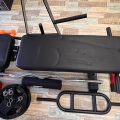 筋トレ器具 一式セット‼️ ベンチ・EZバー・プレート大量・プリチャーカール台などまとめ売り🔥 引き取り限定 / バラ売り不可/現金支払いのみの画像