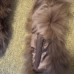 ブラウンファー マフラーの画像