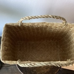 無印　シーグラス　持ちて付きカゴの画像