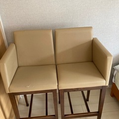 カウンターチェアの画像