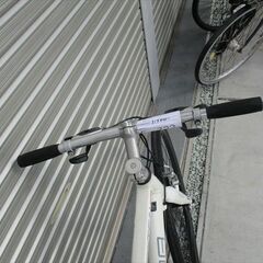 E723★19800円★整備済み スポーツ中古自転車 メリダ【クロスバイク　白　46㎝】の画像