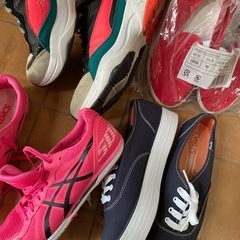 アシックス売切れ！スニーカーセットの画像