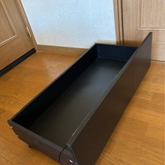 ベット下収納の画像