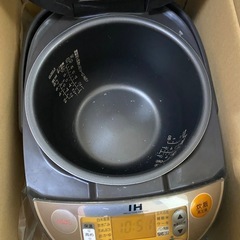 炊飯器（取引先決定済み）
の画像