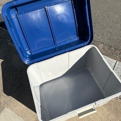 灯油缶の収納BOXの画像