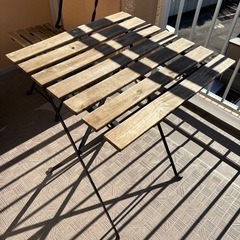 イケア　テーブル＆チェア2脚 屋外用の画像