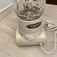 チタンミキサーの画像