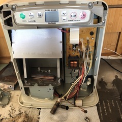 石油ファンヒーター(69) ダイニチ 5Lタンク FW-32TR4  2013年  GOODの画像