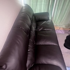 ソファー 黒の画像