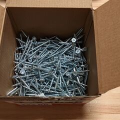 コーススレッド 箱 65mm 残量半分 ビスの画像