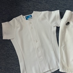 キッズ、野球服の画像