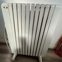 値引きしました！！デロンギ ヒーター　10枚フィン　TRS1015EC　の画像