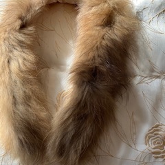 毛皮/ ファーネックストールの画像