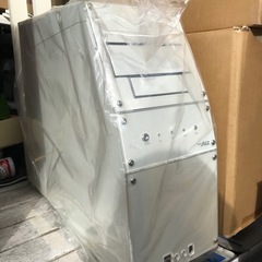 デスクトップPCケース白の画像
