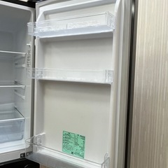 #56 大きめ2ドア!! Hisense 2023年 175L HR-D1701B 右開き 直冷式冷蔵庫の画像