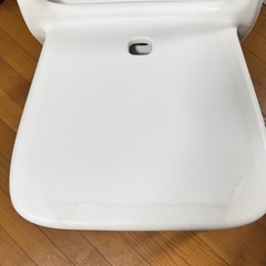 ダイニングテーブルの画像