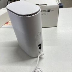 O 2512-149 Wi-Fiルーター　HOME5GL11 ホワイト中古の画像