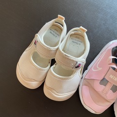 ナイキ ディズニー 女の子シューズ 16cm 2点セット の画像