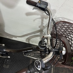 東京23区配達無料🌈新基準 Panasonic パナソニック ビビDX 13.2Ah リチウム 電動自転車中古　1968の画像