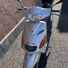 グランドアクシス100  小型2ストの画像