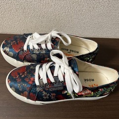 SUPERGA 花柄サテン ローカットスニーカーの画像