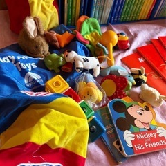 ディズニー 知育玩具と絵本セット　プレイアロング、シングアロングの画像