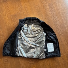 電熱ベスト　メンズＬサイズの画像