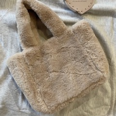 sweet × JILL STUARTふわふわファーバッグ＆ハートポーチチャームの画像