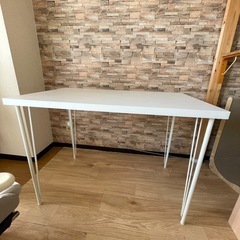 白デスク（奥行59／横100／高さ72cm）の画像