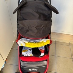 本日限定価格　ミッキーマウスベビーカー　ベビーカーボード付きの画像