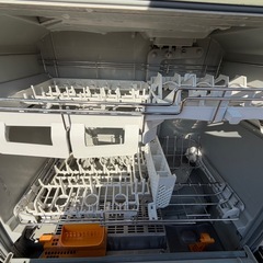 Panasonic 食器洗い乾燥機 NP-TR8-W 2015年製の画像