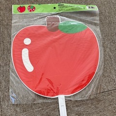 DAISO  りんご　ビッグうちわの画像