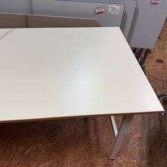 サカエ　作業台　高さ調整可能　幅180　奥90　高さ74---94ｃｍの画像