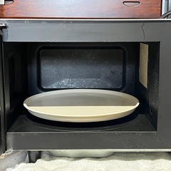 シャープ　電子レンジ　オーブン機能付き　ホワイト　１５Ｌ　ターンテーブル　２０１６年製　ＲＥ－Ｓ５Ｄの画像