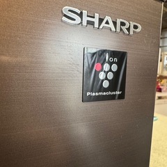 SHARP 冷蔵庫 280L プラズマクラスター搭載 2022年製 美品・動作良好 価格：35,000円の画像