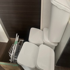 ダストボックス ゴミ箱 5段 ホワイトの画像