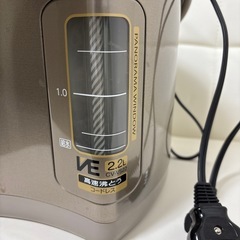 電気ポットの画像