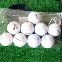 ゴルフボール　中古　9個　 パターマット　練習器具　ゴルフ　長さ2.4m　幅　30cmの画像