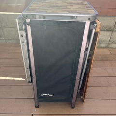 キャンプ　キッチンテーブルの画像