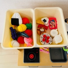 IKEA 木製おままごとキッチン IHコンロ付き　八王子直接お取引希望の画像