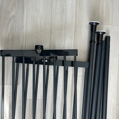 突っ張り洗濯機ラック  ニトリの画像