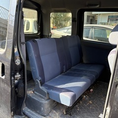 ダイハツハイゼットカーゴ　クルーズ　リヤシート分割タイプ　部品取りの画像