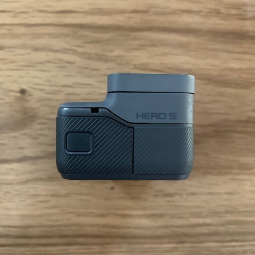 ✨即日取引可能！✨バッテリー２個付き！GoPro HERO5 動作良好 すぐ使用可能　おまけ付き
