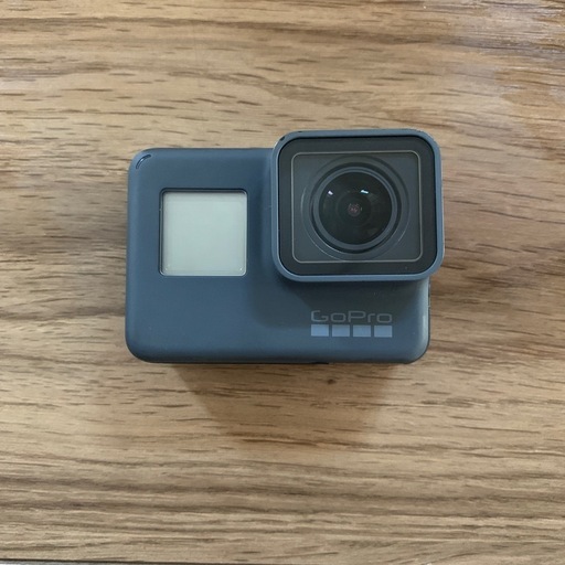 ✨即日取引可能！✨バッテリー２個付き！GoPro HERO5 動作良好 すぐ使用可能　おまけ付き