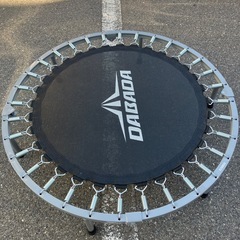 ダバダトランポリンの画像