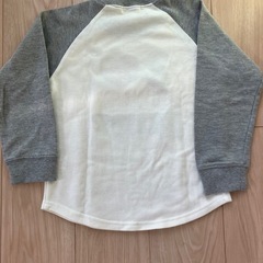 子供用パジャマ130サイズの画像