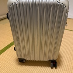 スーツケースの画像