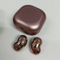 SAMSUNG Galaxy Buds Live SM-R180/ワイヤレスイヤホンの画像