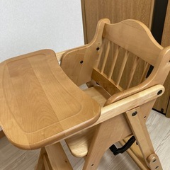 ベビーチェア　ダイニングチェアの画像
